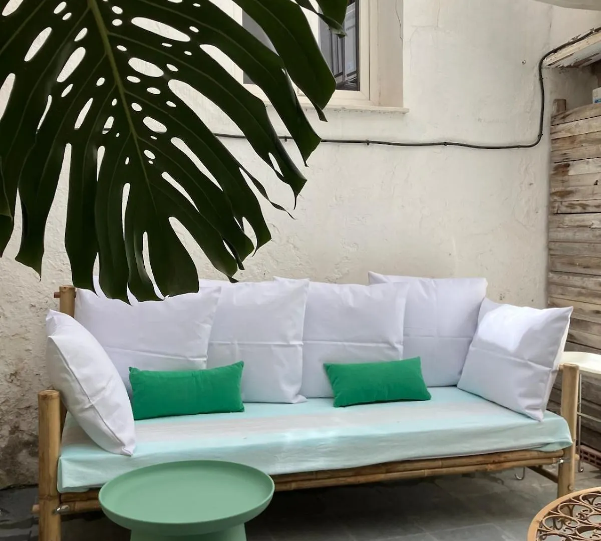 Apartment Charming Studio With Private Patio In Old Town Tarifa